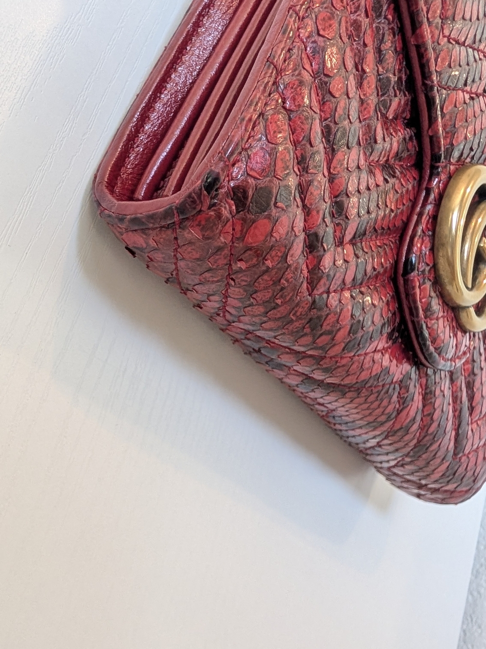 Gucci Red Python Print GG Marmont Wallet On Chain - Picture 6 of 13